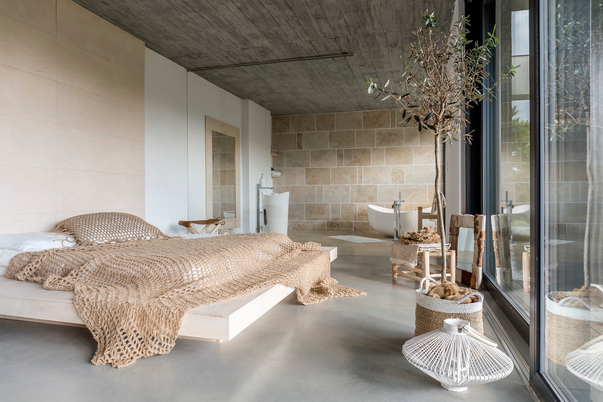 Modern Luxury Bedroom