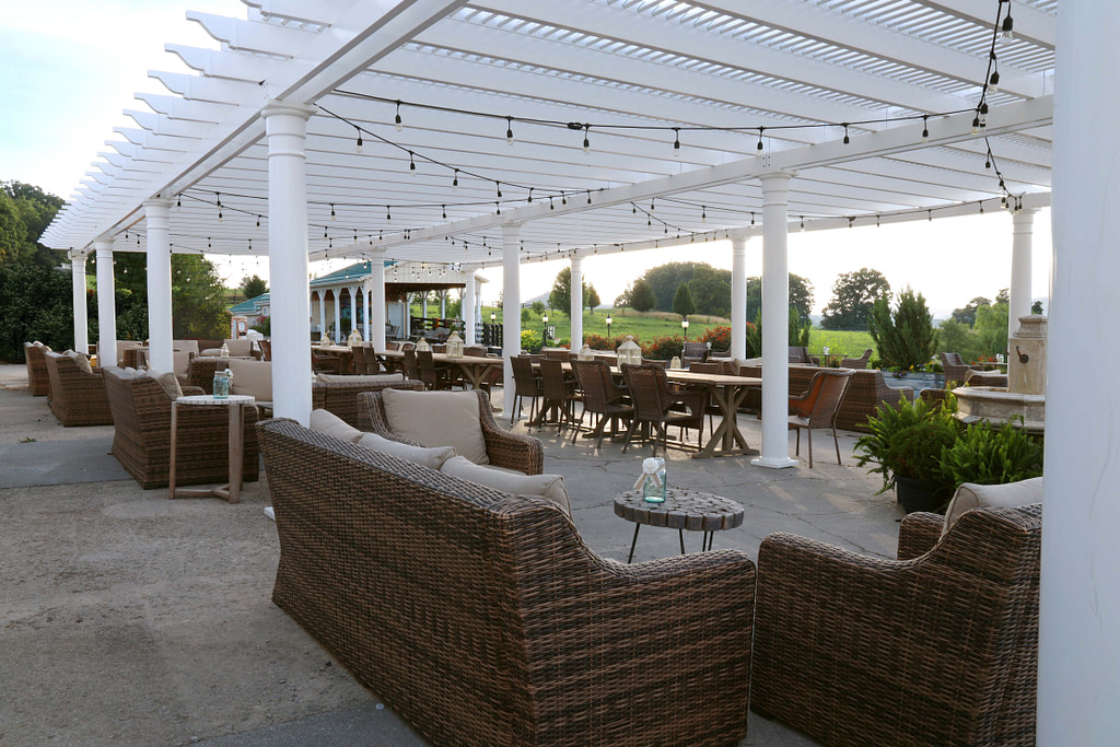 Sinkland farms event space outdoor pergola