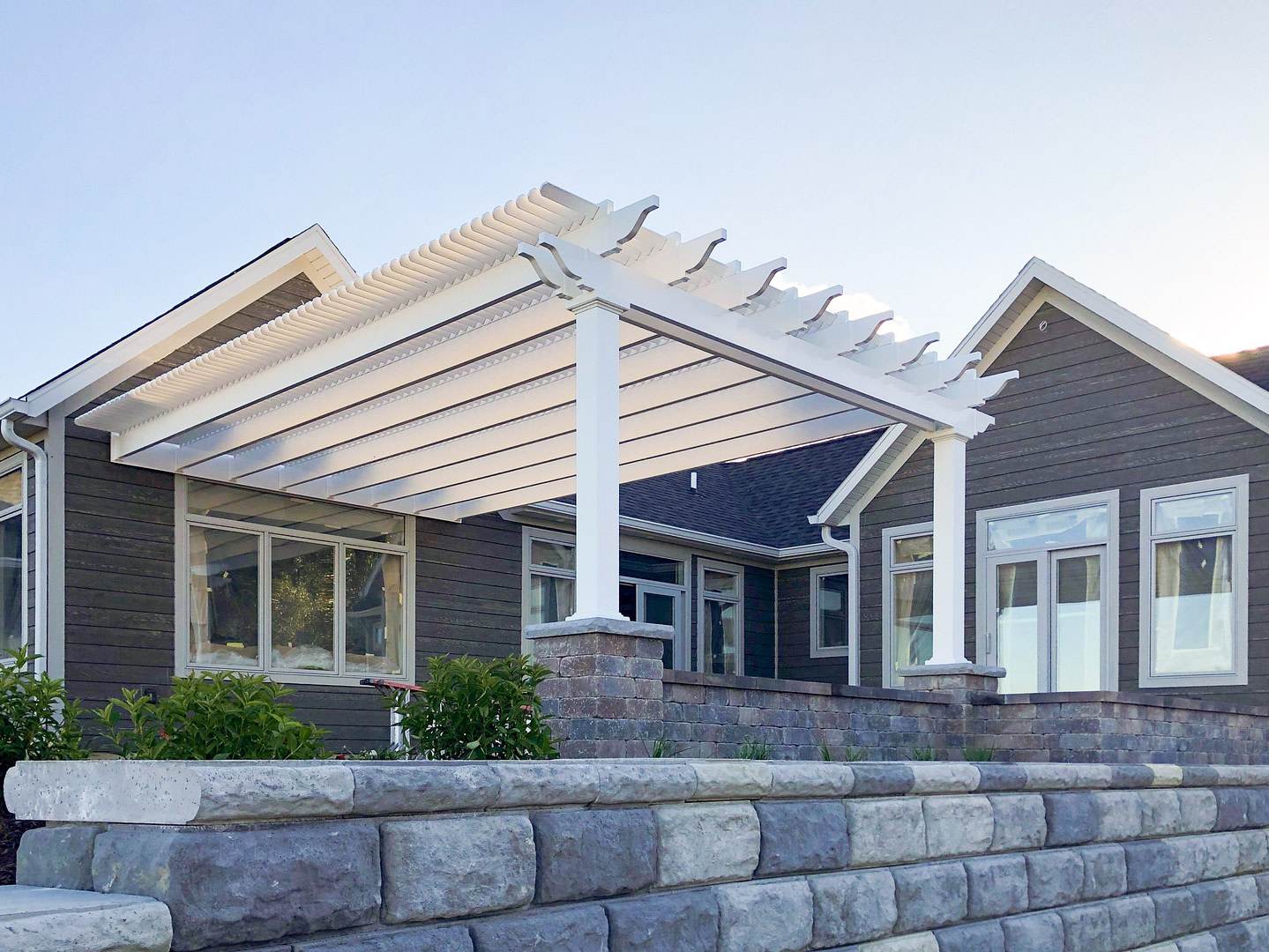 Traditional Attached20x20 pergola