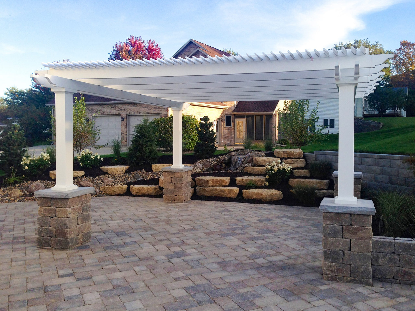 Traditional 20x20 Freestanding White Pergola | Heartland Pergolas