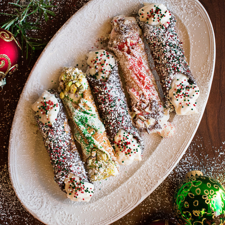 Nancy's Christmas Cannolis 2