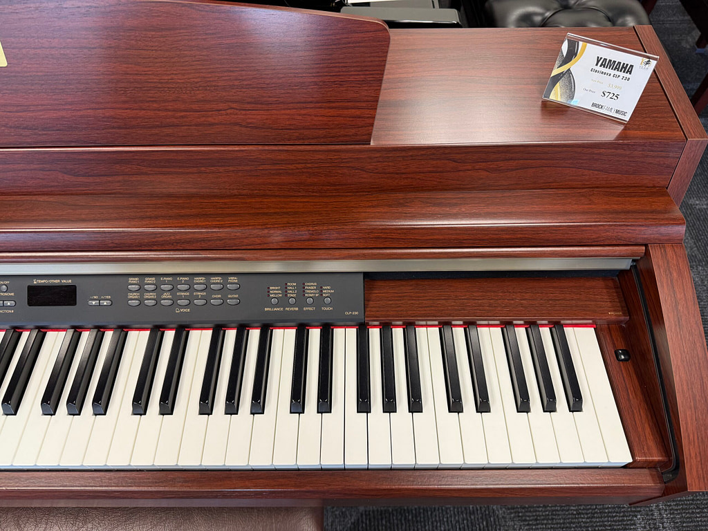 Yamaha CLP230 - Brock Family Music