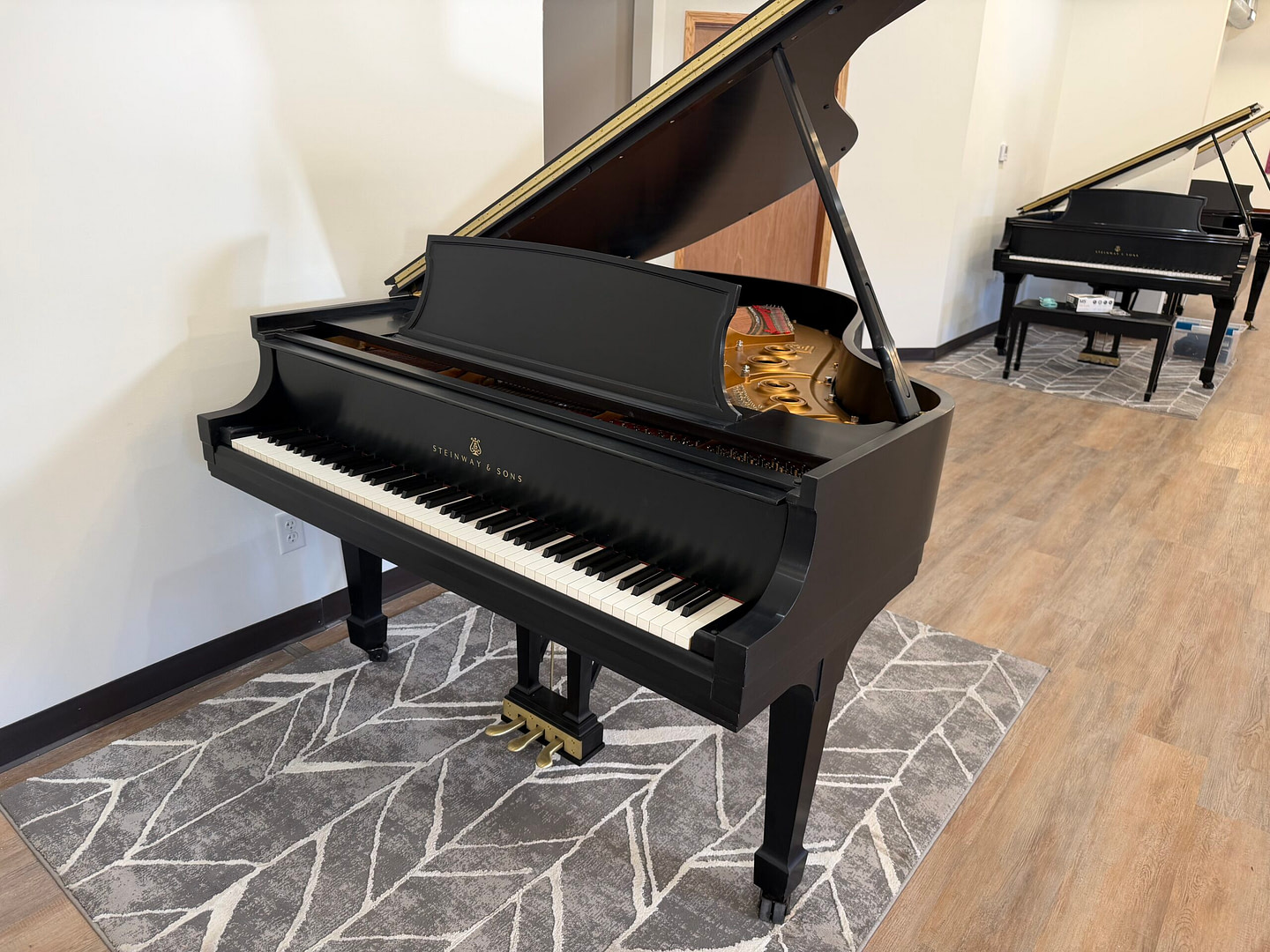 Yamaha CLP230 - Brock Family Music