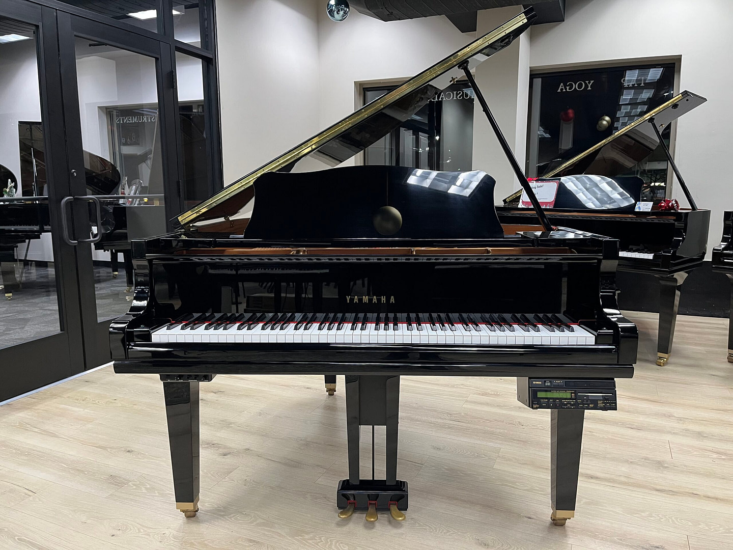 TOP POP‼️ PF70UC FIRSTRELEASES シティーヴューローマ Yamaha GC1 Disklavier Player Piano | Brock Family Music Iowa