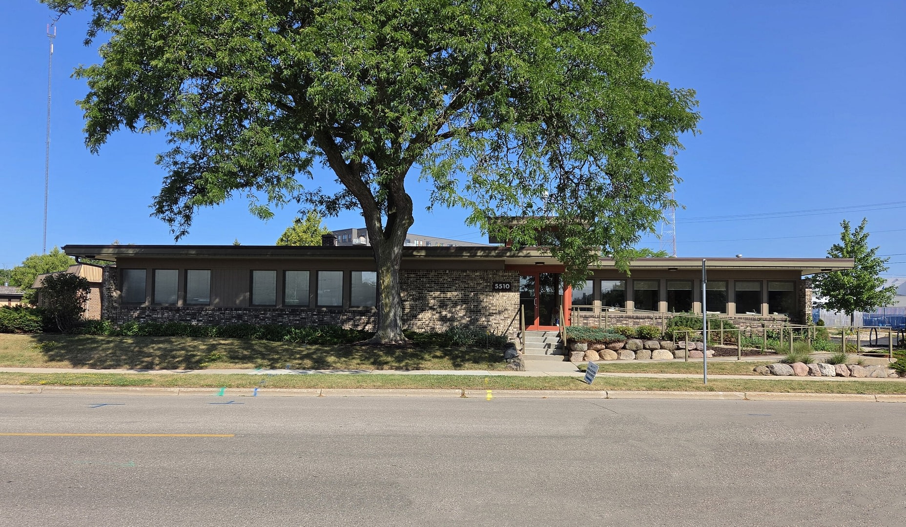 Madison Commercial Real Estate LLC