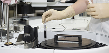 biology-clinic-doctor-4154-(2)