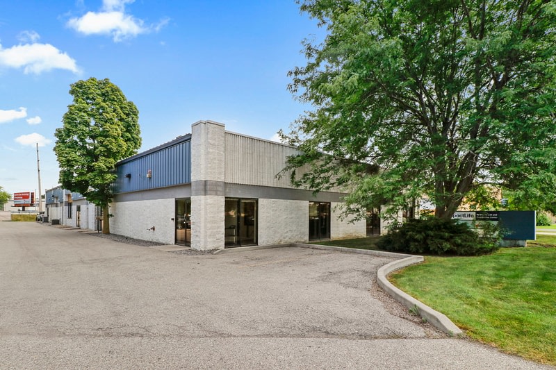 Lab, Commercial, Flex, Warehouse Space for or Lease, Monona, Madison WI