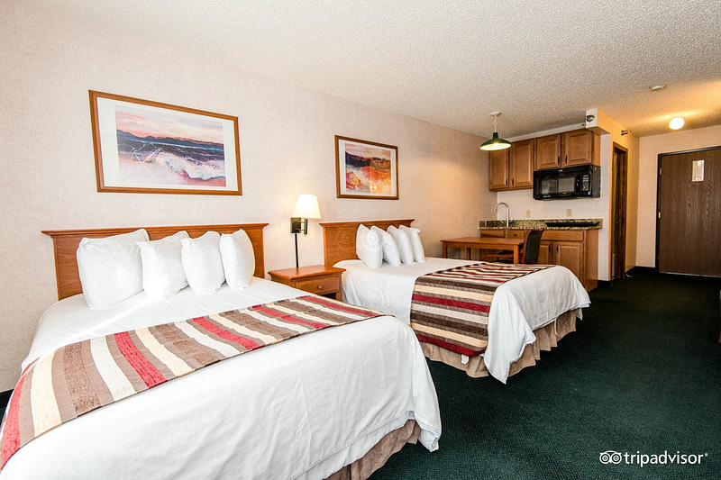 Double Queen Family Suite V12098