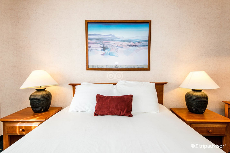 Queen Room V12098695