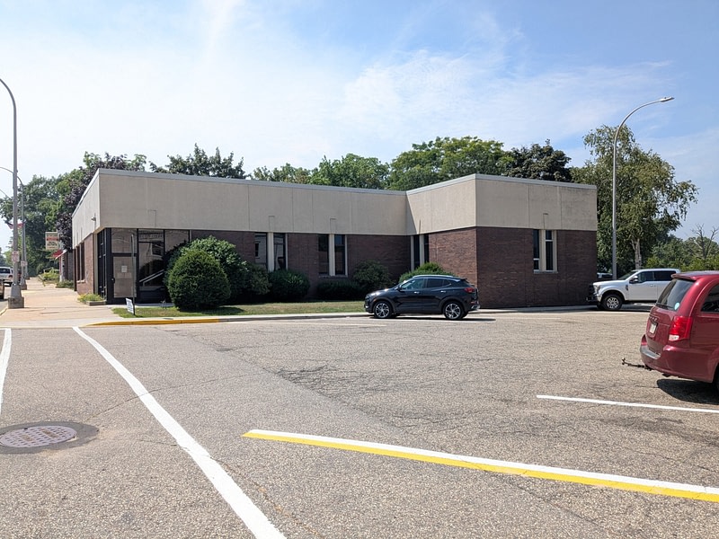 Bank, Waterfront, Office, Commercial, Retail, Parking, Westfield, Madison, Marquette County, Dane County, Wisconsin